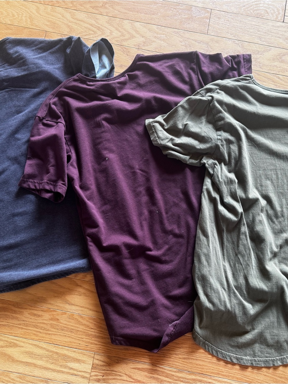Men's BYLT Drop Cut Shirt LOT of 3 - Picture 2 of 9